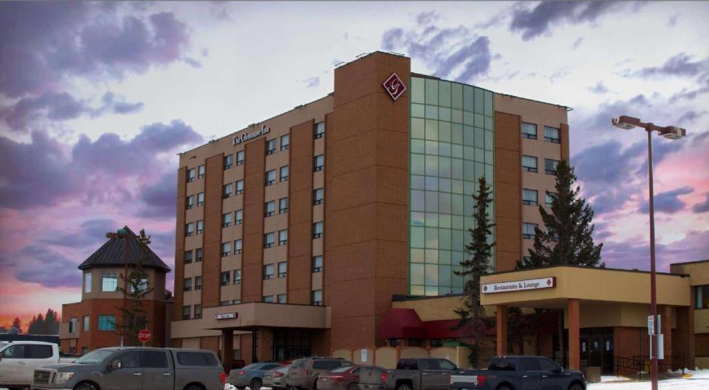 The Glenmore Inn & Convention Centre Calgary Exterior photo